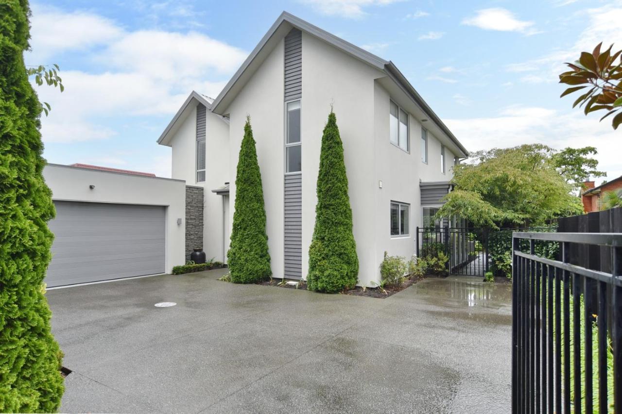 Jeffreys Road - Homes