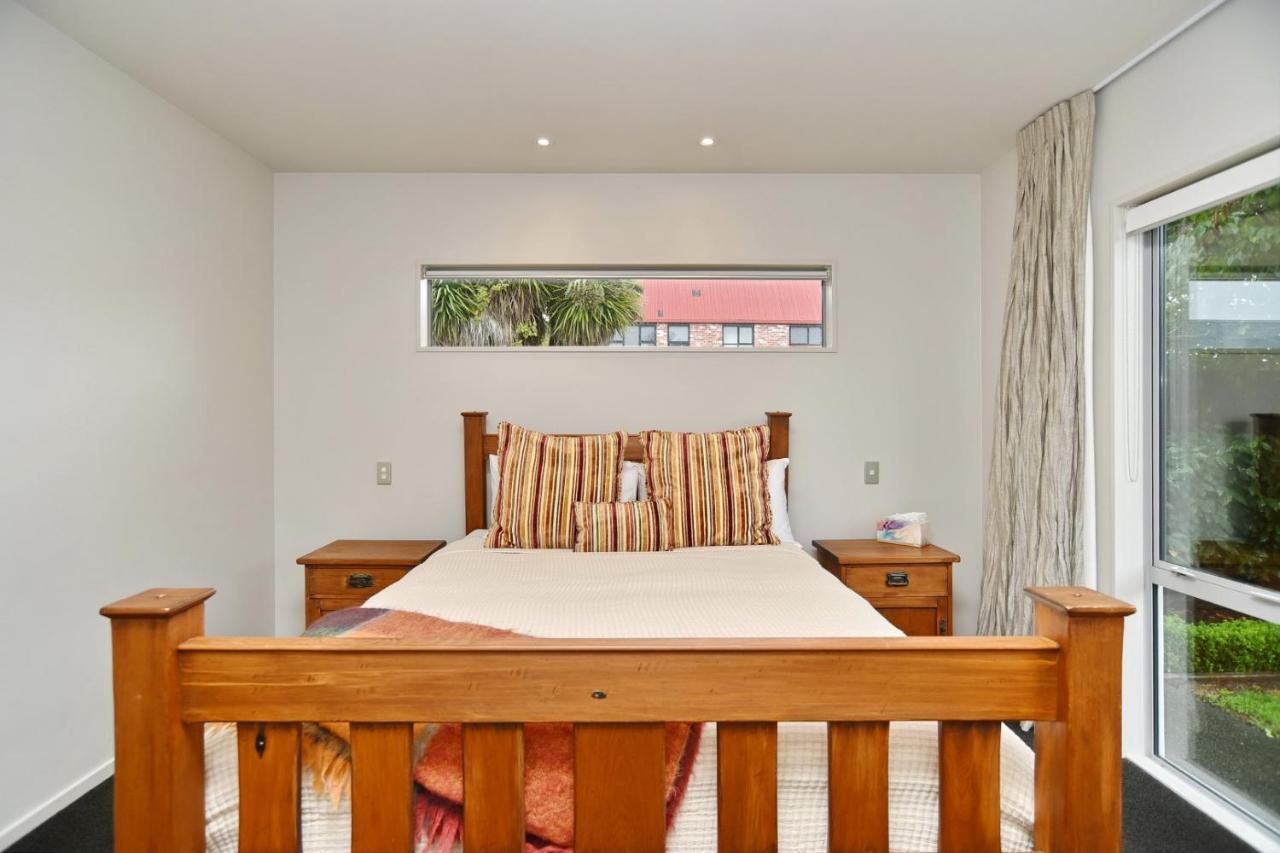 Jeffreys Road - Homes