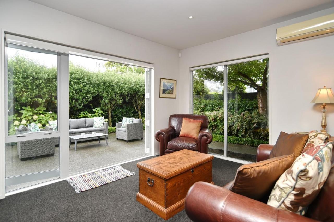 Jeffreys Road - Homes